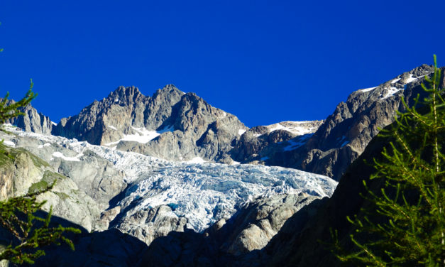 Le refuge des Ecrins 3175 m